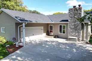 2292 7th St N, North Saint Paul, MN 55109 - Photo 1