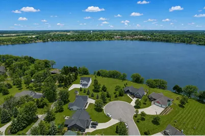 432 Lake Court, Winsted, MN 55395 - Photo 1