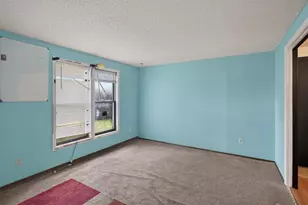 1081 Zemble St, Chaska, MN 55318 - Photo 3
