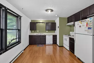 1081 Zemble St, Chaska, MN 55318 - Photo 5