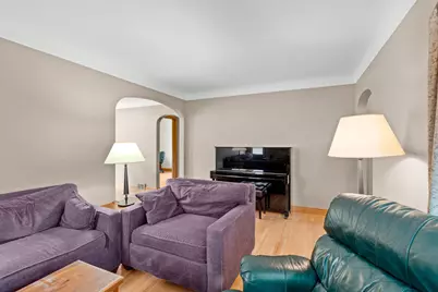 2081 Jefferson Avenue, Saint Paul, MN 55105 - Photo 7