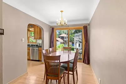 2081 Jefferson Avenue, Saint Paul, MN 55105 - Photo 9
