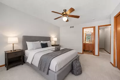 1106 Crystal Place W, Chaska, MN 55318 - Photo 7