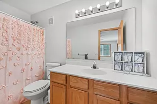 1106 Crystal Pl W, Chaska, MN 55318 - Photo 15