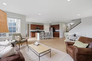 15652 Eddy Crk Wy, Apple Valley, MN 55124 - Photo 5