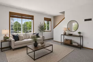 15537 Foghorn Ln, Apple Valley, MN 55124 - Photo 3
