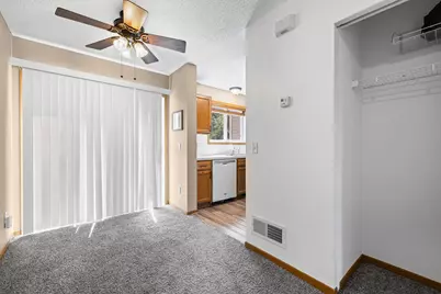 15537 Foghorn Lane #45, Apple Valley, MN 55124 - Photo 9
