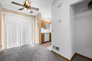 15537 Foghorn Ln, Apple Valley, MN 55124 - Photo 9