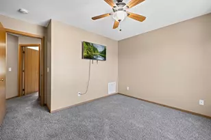 15537 Foghorn Ln, Apple Valley, MN 55124 - Photo 21