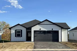 741 Vista Ct, Hanover, MN 55341 - Photo 1