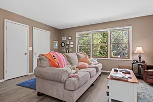 921 Weeks Ave SE, Minneapolis, MN 55414 - Photo 3