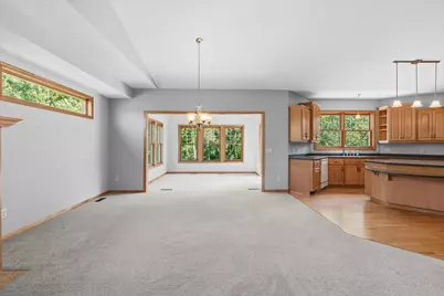 1607 140th Avenue NE, Ham Lake, MN 55304 - Photo 5
