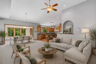 1607 140th Ave NE, Ham Lake, MN 55304 - Photo 3