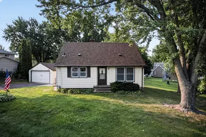 1220 Frisbie Avenue, Maplewood, MN 55109 - Photo 1
