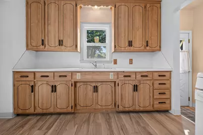 1220 Frisbie Avenue, Maplewood, MN 55109 - Photo 7