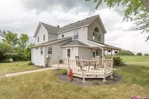 27326 Church Ave, New Prague, MN 56071 - Photo 7