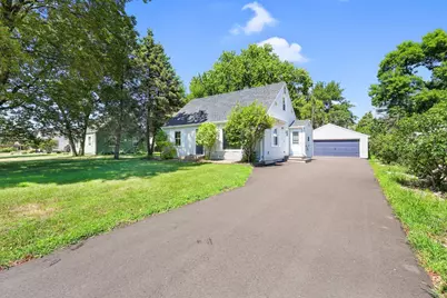 1051 Burke Avenue W, Roseville, MN 55113 - Photo 1