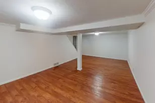 1051 Burke Ave W, Roseville, MN 55113 - Photo 13