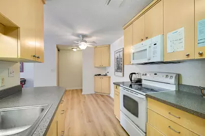 4 Pine Tree Drive #110, Arden Hills, MN 55112 - Photo 13