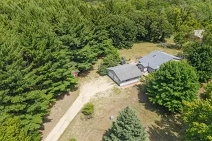 1041 River Dr, River Falls, WI 54022 - Photo 5
