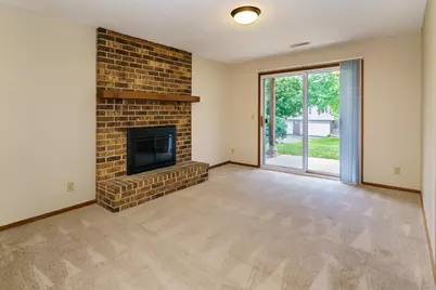 10375 Balsam Lane, Eden Prairie, MN 55347 - Photo 13