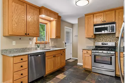 15725 2nd Avenue N, Plymouth, MN 55447 - Photo 13