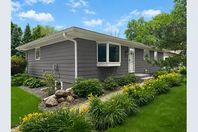 15725 2nd Avenue N, Plymouth, MN 55447 - Photo 1