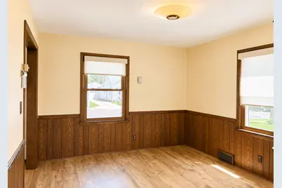 940 Victoria Street, Fairmont, MN 56031 - Photo 9