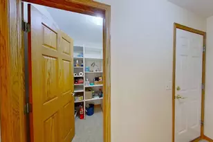 401 S Bruce Street S, Marshall, MN 56258 - Photo 15