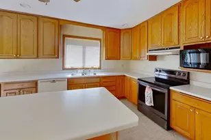 401 S Bruce Street S, Marshall, MN 56258 - Photo 13