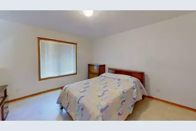 401 S Bruce Street S, Marshall, MN 56258 - Photo 19