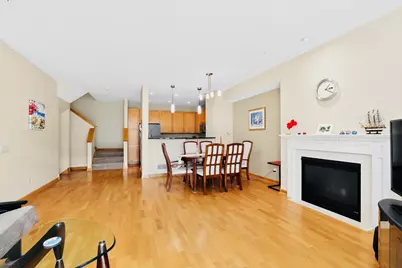8138 Oakview Circle N, Maple Grove, MN 55369 - Photo 7