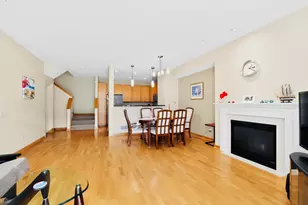 8138 Oakview Cir N, Maple Grove, MN 55369 - Photo 7