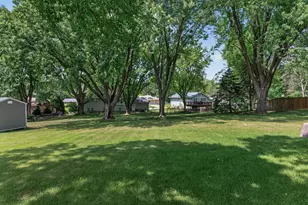 13345 Foliage Ave, Apple Valley, MN 55124 - Photo 31