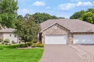 10356 Lancaster Ln, Woodbury, MN 55129 - Photo 3