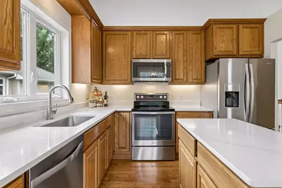 10356 Lancaster Lane, Woodbury, MN 55129 - Photo 11