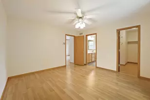 2337 Manuela Dr, Chaska, MN 55318 - Photo 21