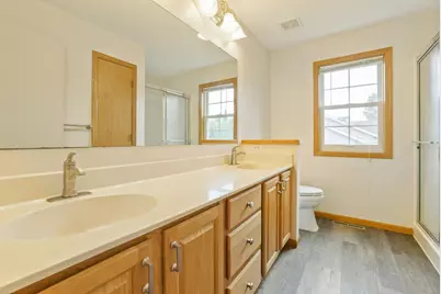 2337 Manuela Drive, Chaska, MN 55318 - Photo 25
