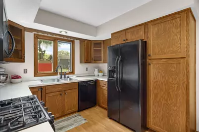 1307 17th Street W, Hastings, MN 55033 - Photo 11
