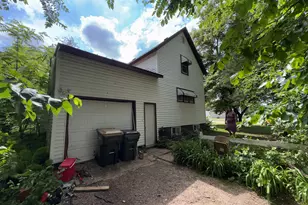 390 7th Ave, Granite Falls, MN 56241 - Photo 9