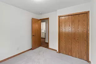 3571 Granada Pl N, Oakdale, MN 55128 - Photo 13