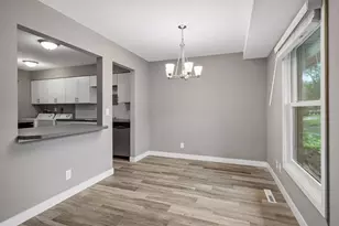 2401 Unity Ave N, Golden Valley, MN 55422 - Photo 9