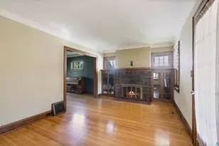 928 N 19th Ave E, Duluth, MN 55812 - Photo 5