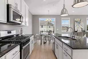 6998 Archer Trl, Inver Grove Heights, MN 55077 - Photo 5