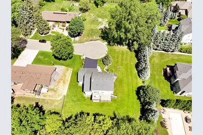 13865 Forest Hill Road, Eden Prairie, MN 55346 - Photo 71