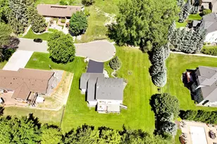 13865 Forest Hill Rd, Eden Prairie, MN 55346 - Photo 71