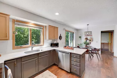 13865 Forest Hill Road, Eden Prairie, MN 55346 - Photo 25