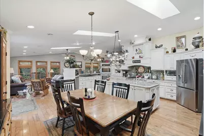 2432 73rd Court E, Inver Grove Heights, MN 55076 - Photo 9