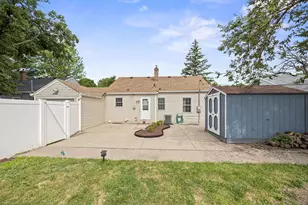 5709 W Lake St, Saint Louis Park, MN 55416 - Photo 23