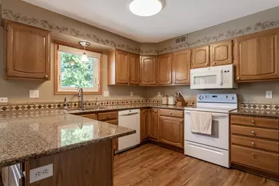 109 Creative Court, Mankato, MN 56001 - Photo 13